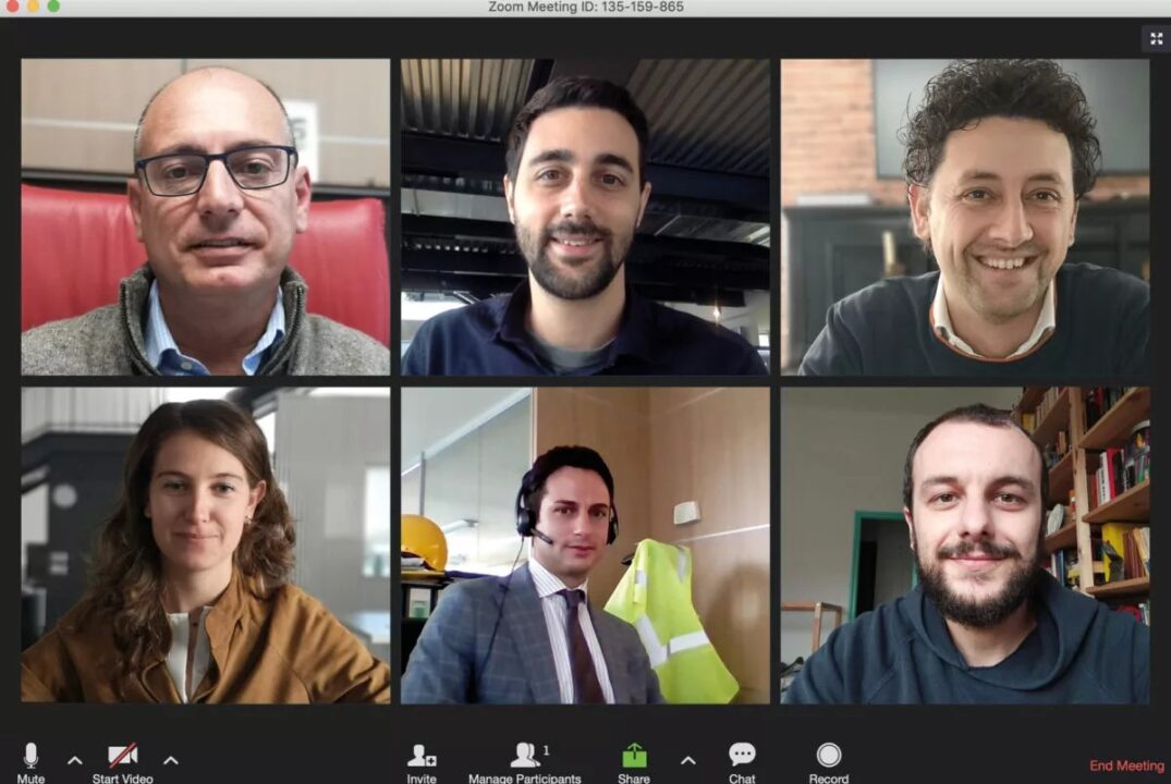 Quanti professionisti ci vogliono per avvolgere un filo di ferro?